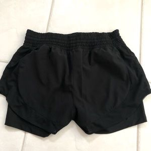 MPG run shorts with inner short